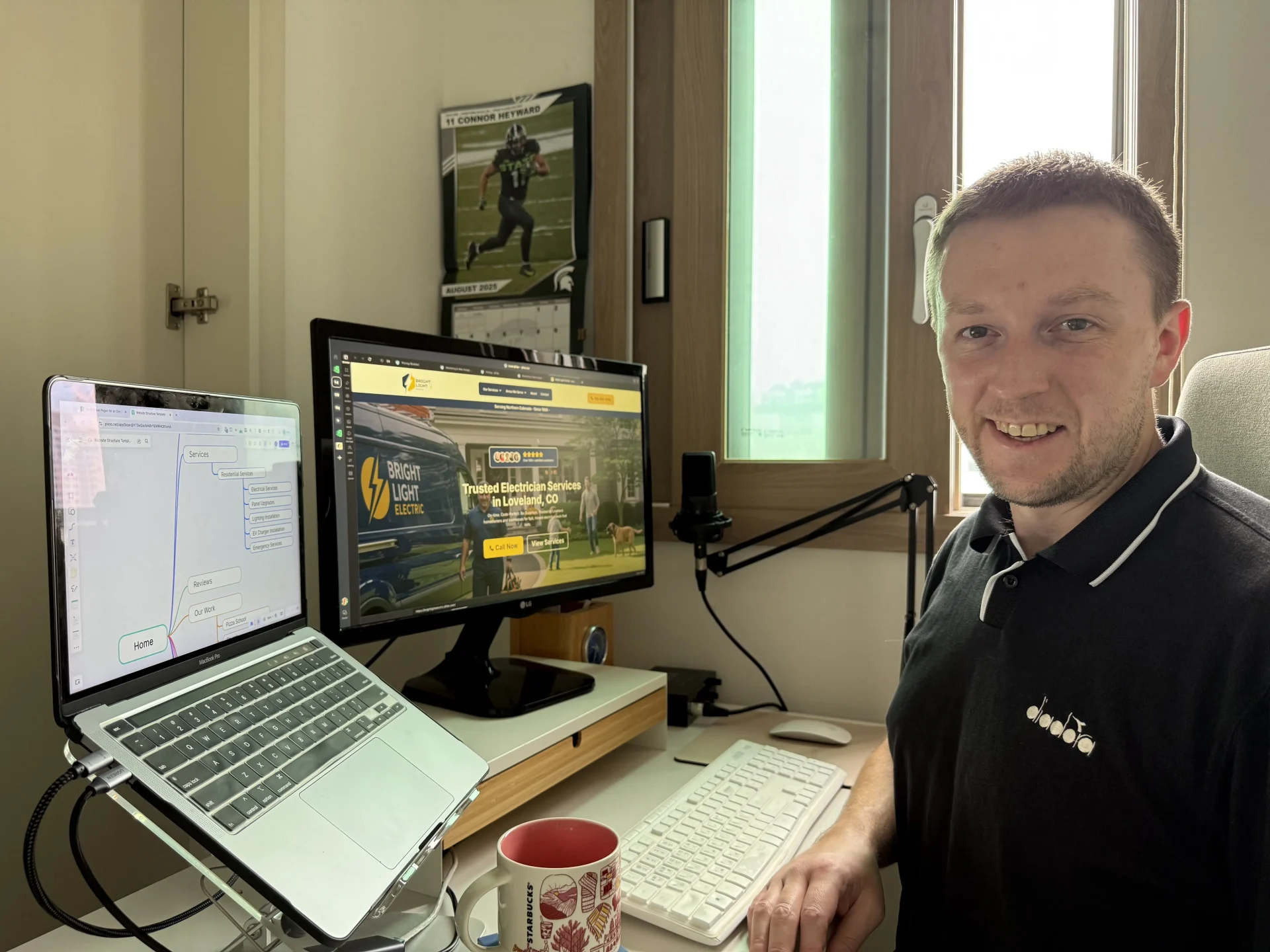 Thomas from qFido working on website development for electrician marketing